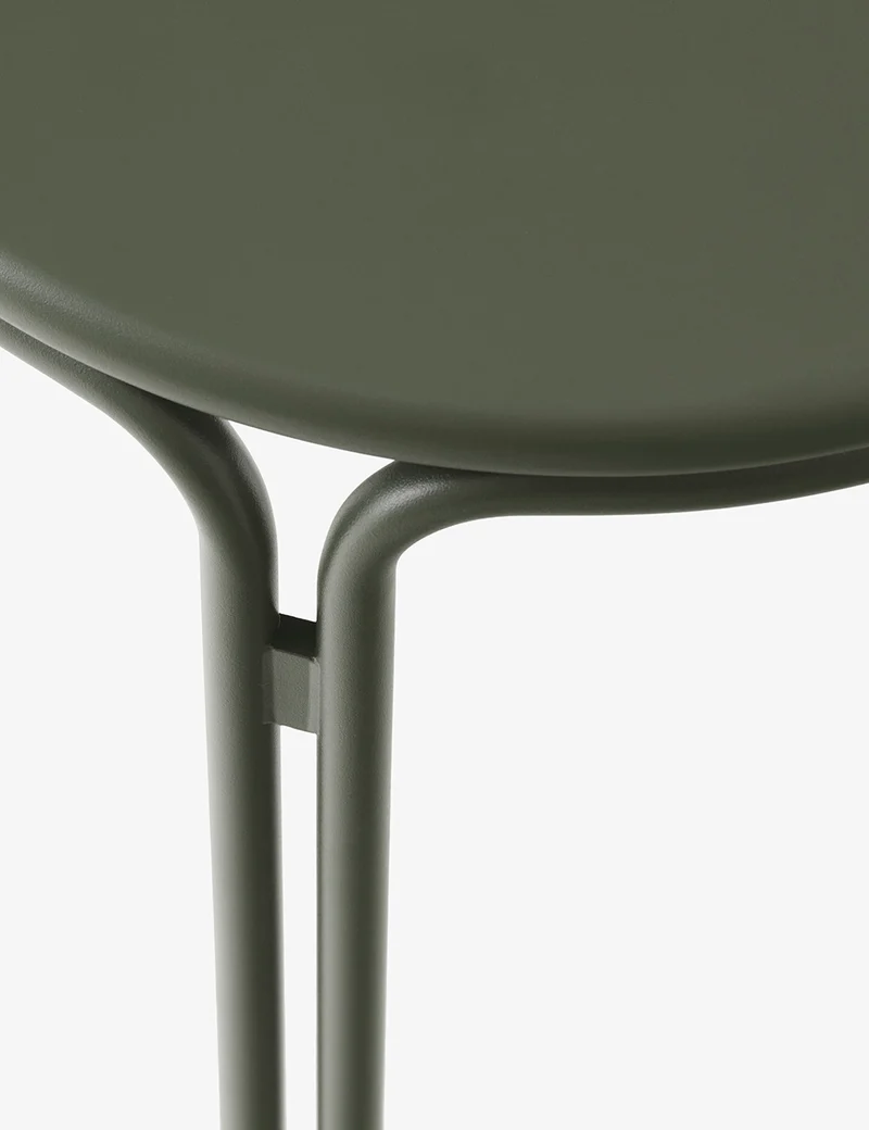Mesa/taburete Thorvald SC102