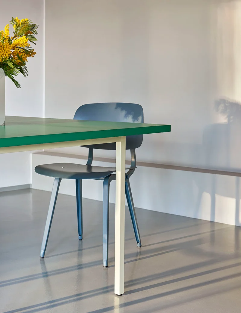 Mesa Two-Colour 240