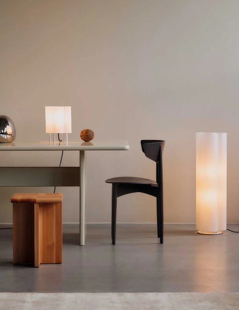 Boe table lamp