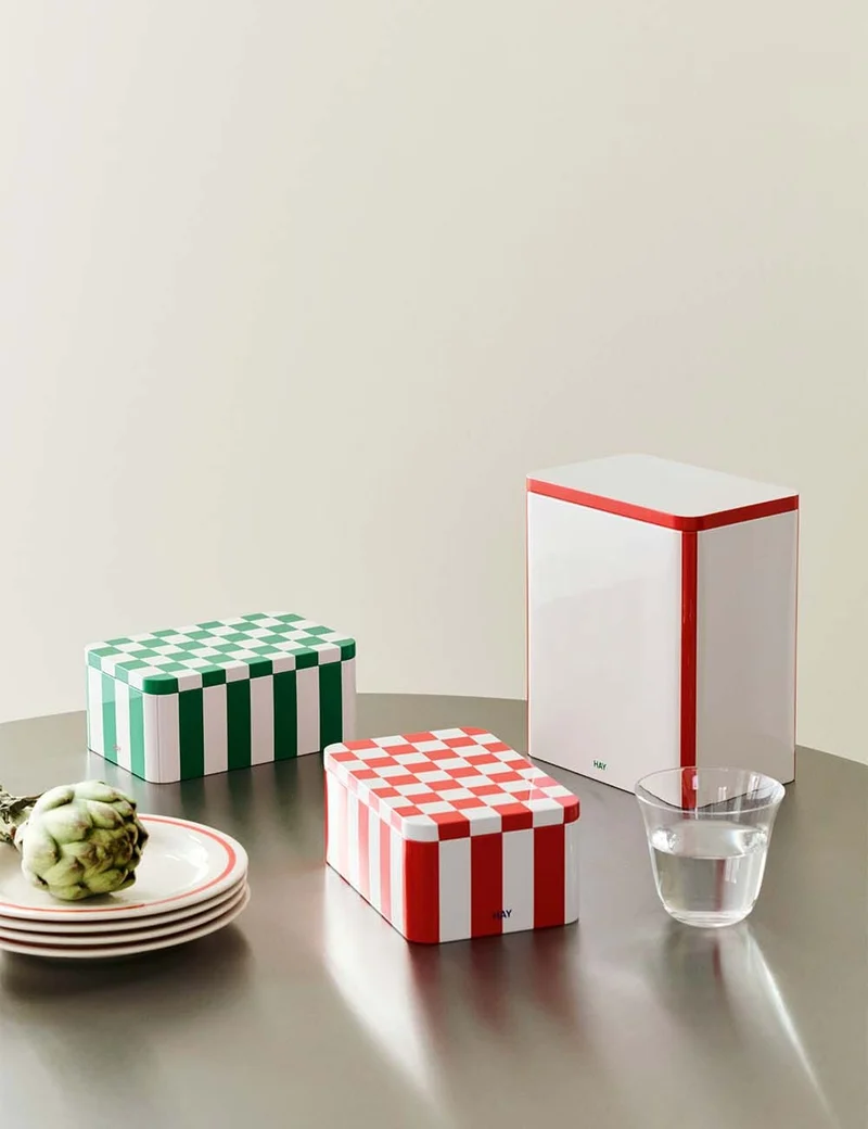 lata tin container small