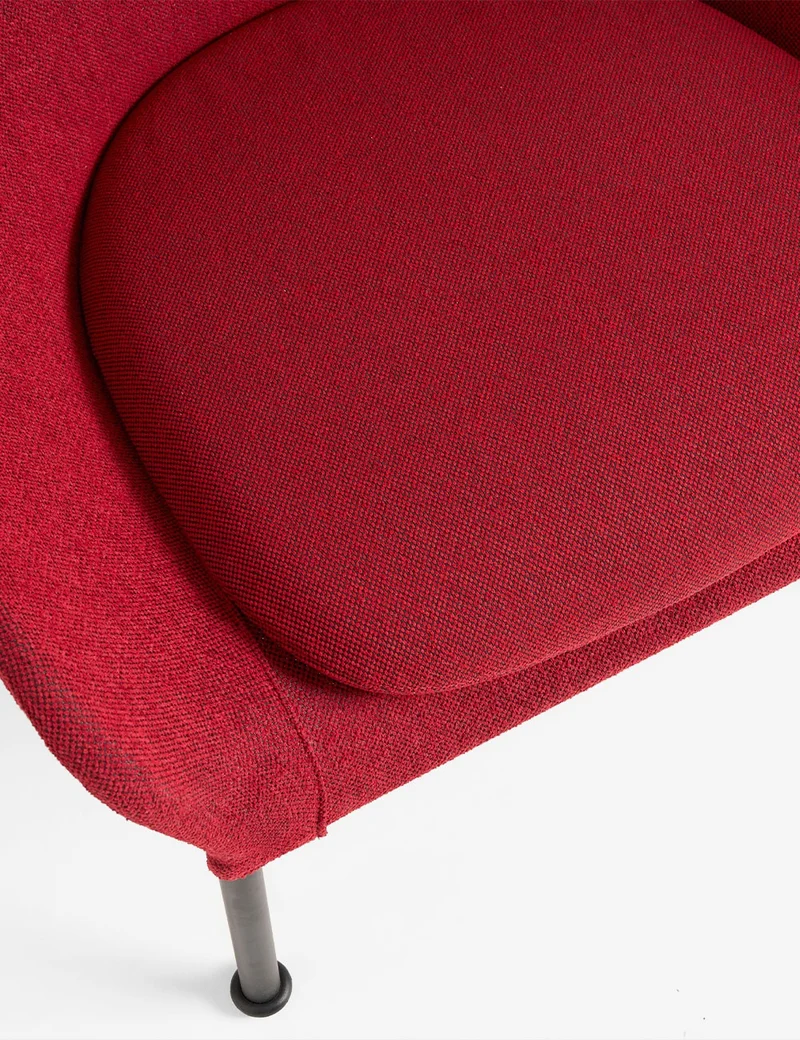 o2 lounge chair