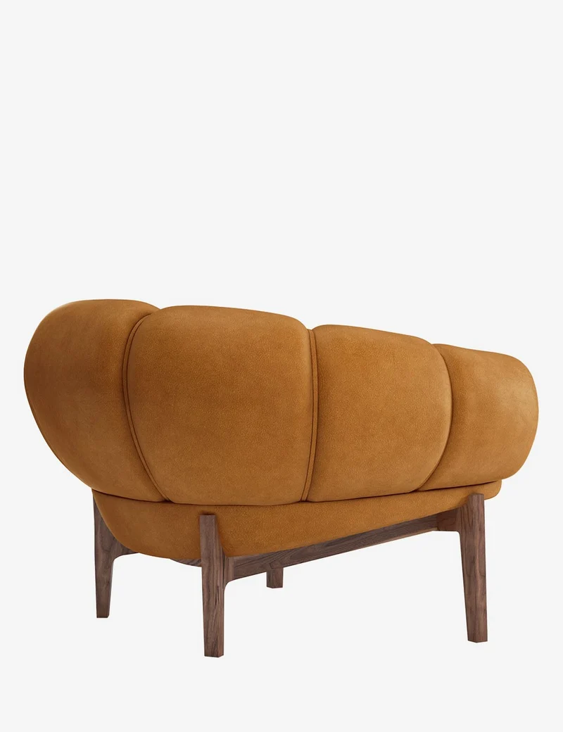 croissant lounge chair