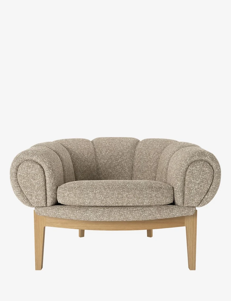 croissant lounge chair