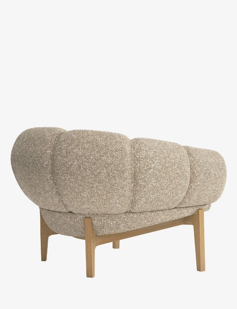 croissant lounge chair