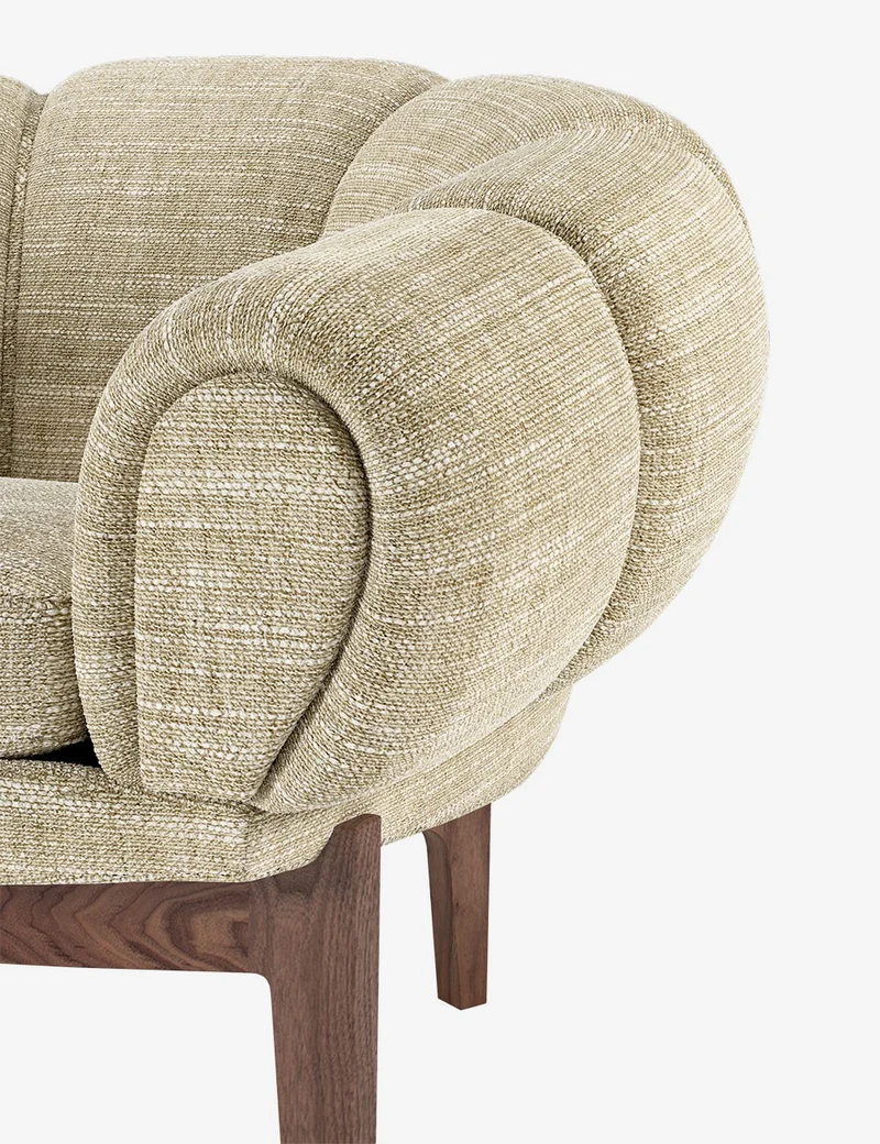croissant lounge chair