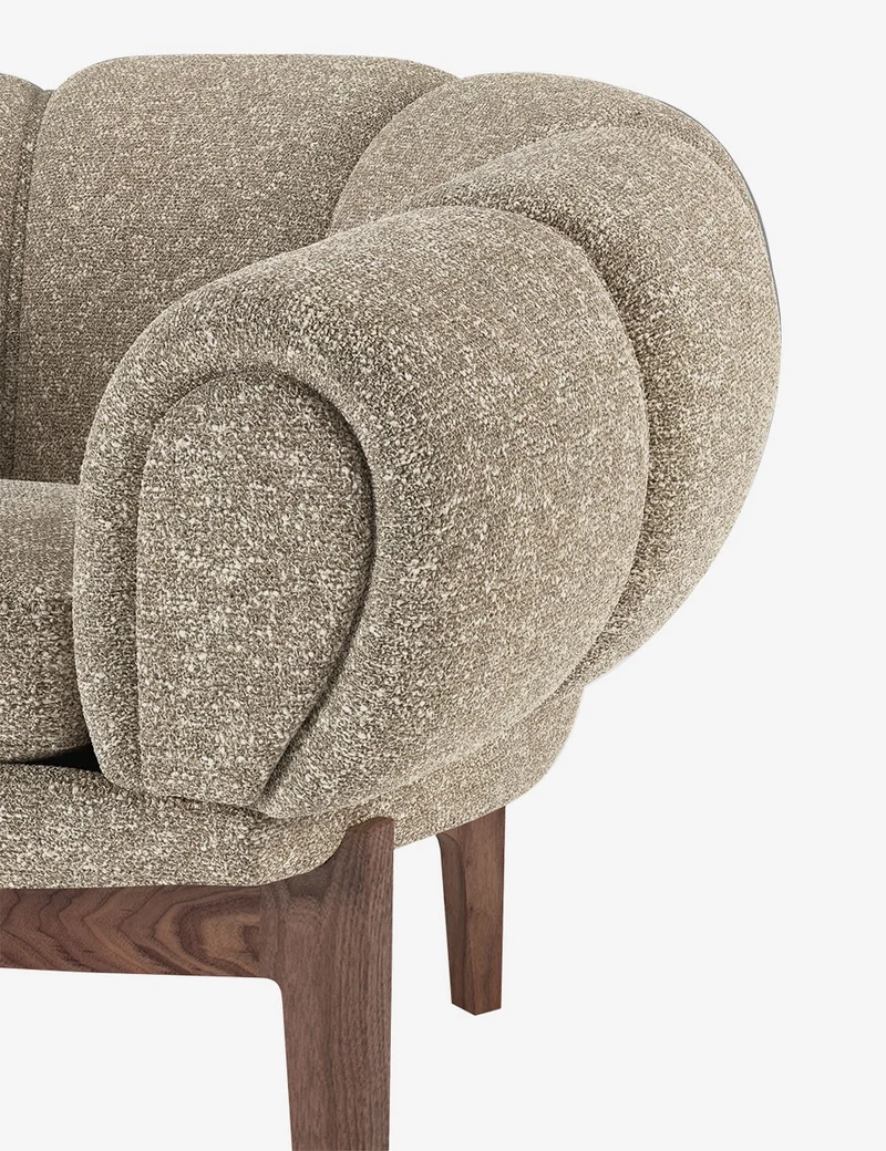 croissant lounge chair