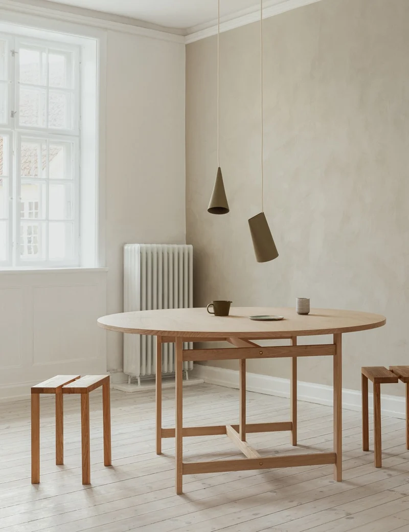 round dining table 140