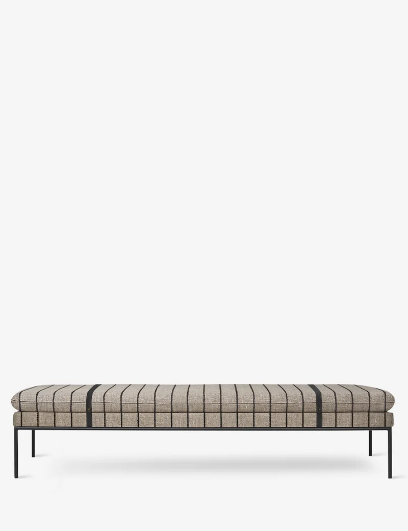 turn daybed black