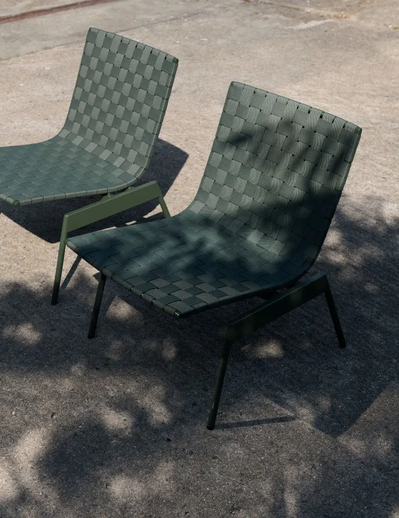 ville av46 footstool