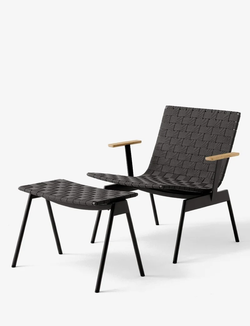 ville av46 footstool