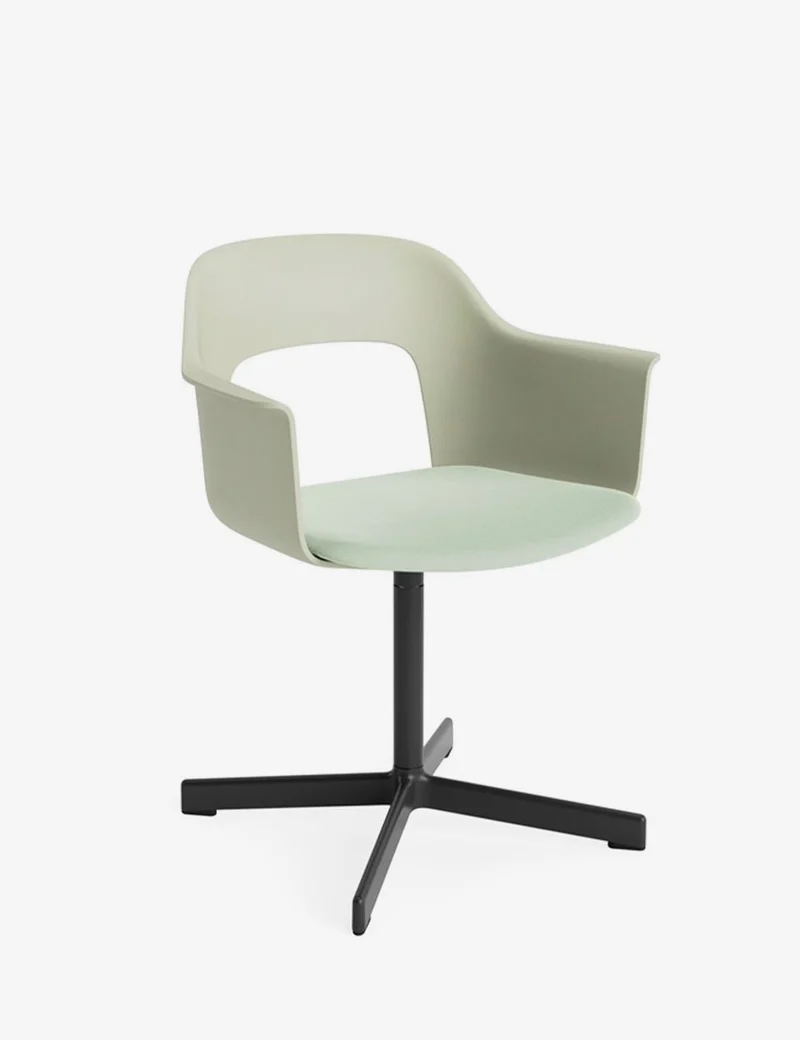 layout armchair 233 polished black