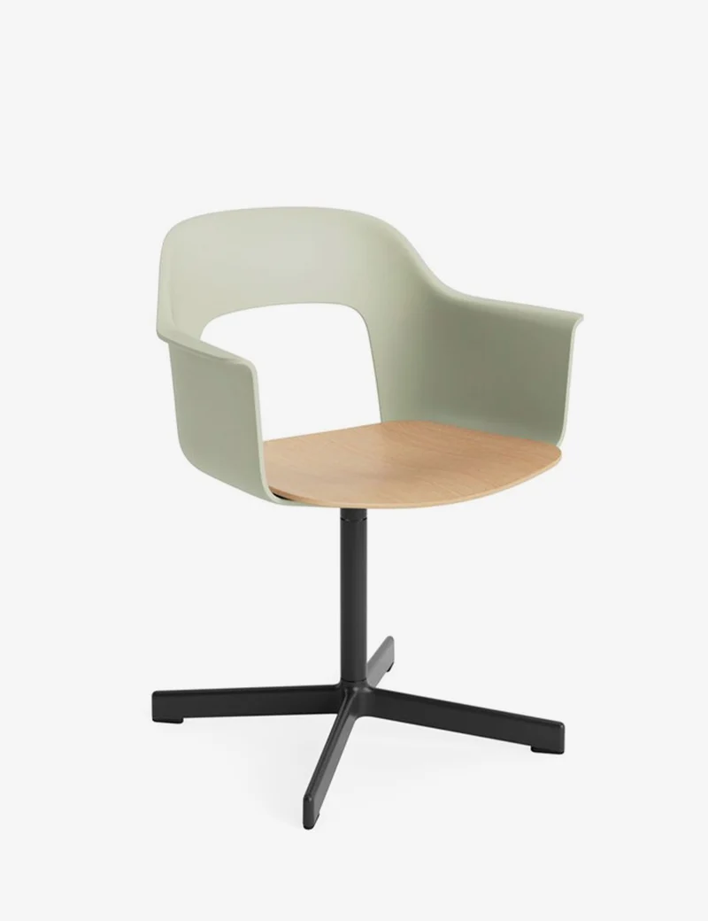 layout armchair 232 black/oak