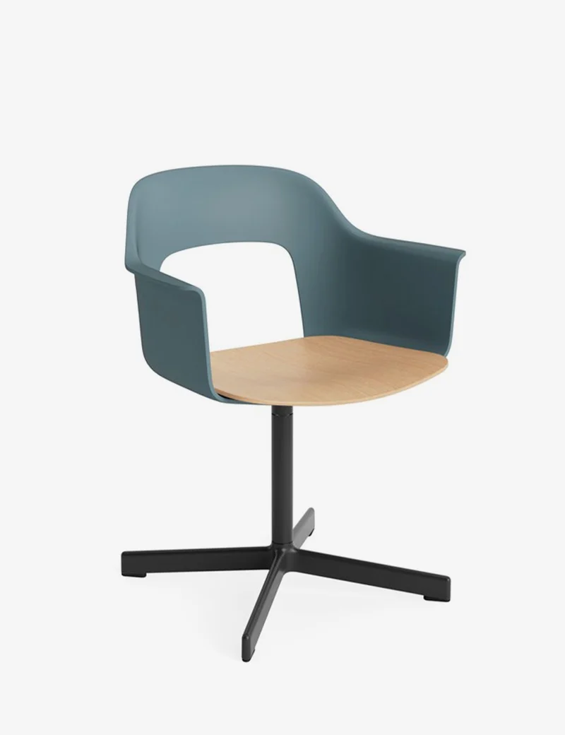 layout armchair 232 black/oak