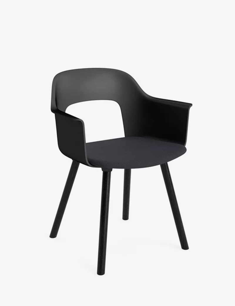 layout armchair 223 black oak