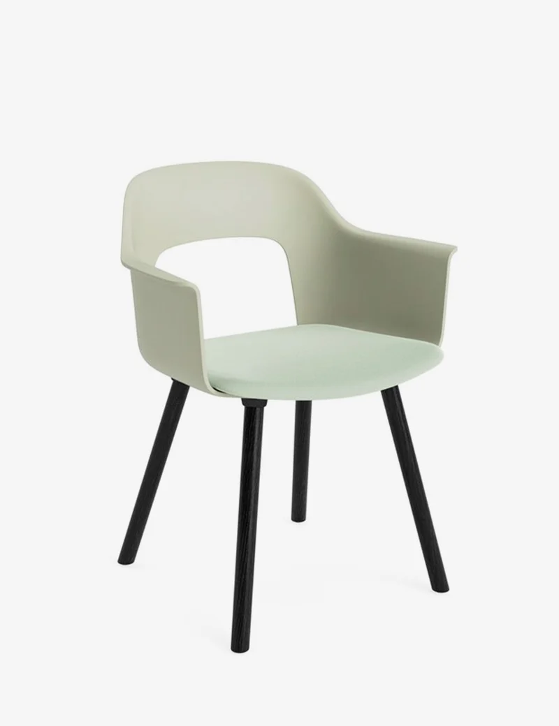 layout armchair 223 black oak