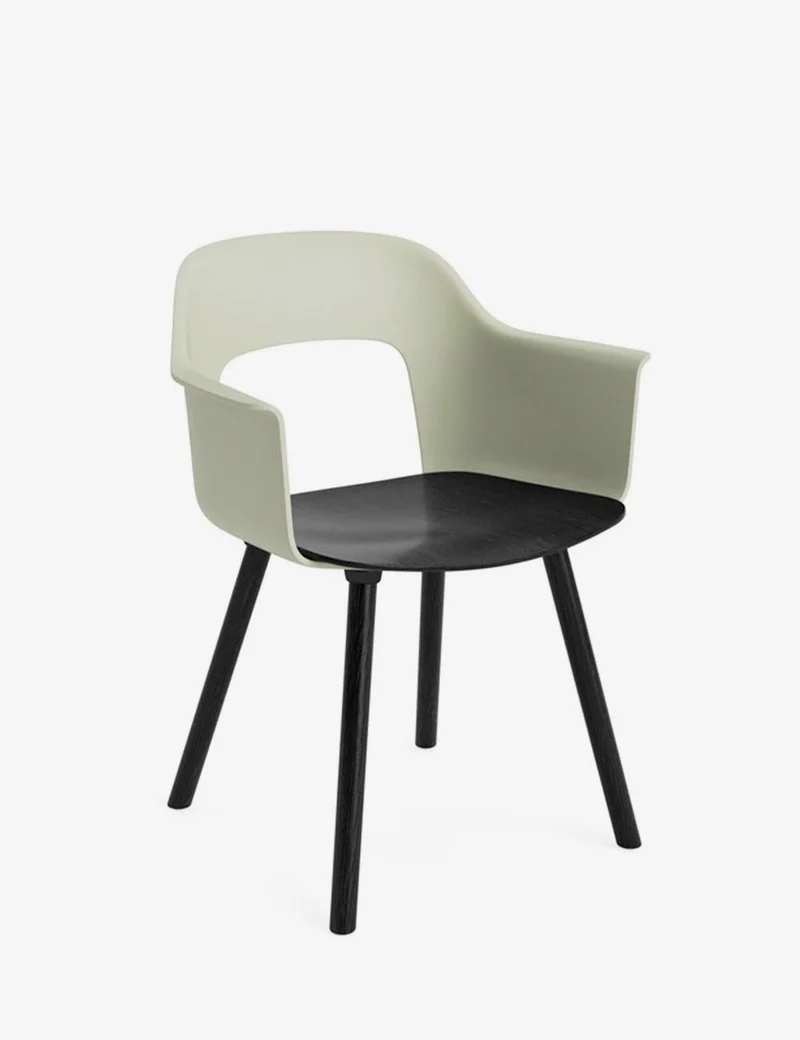 layout armchair 222 black oak