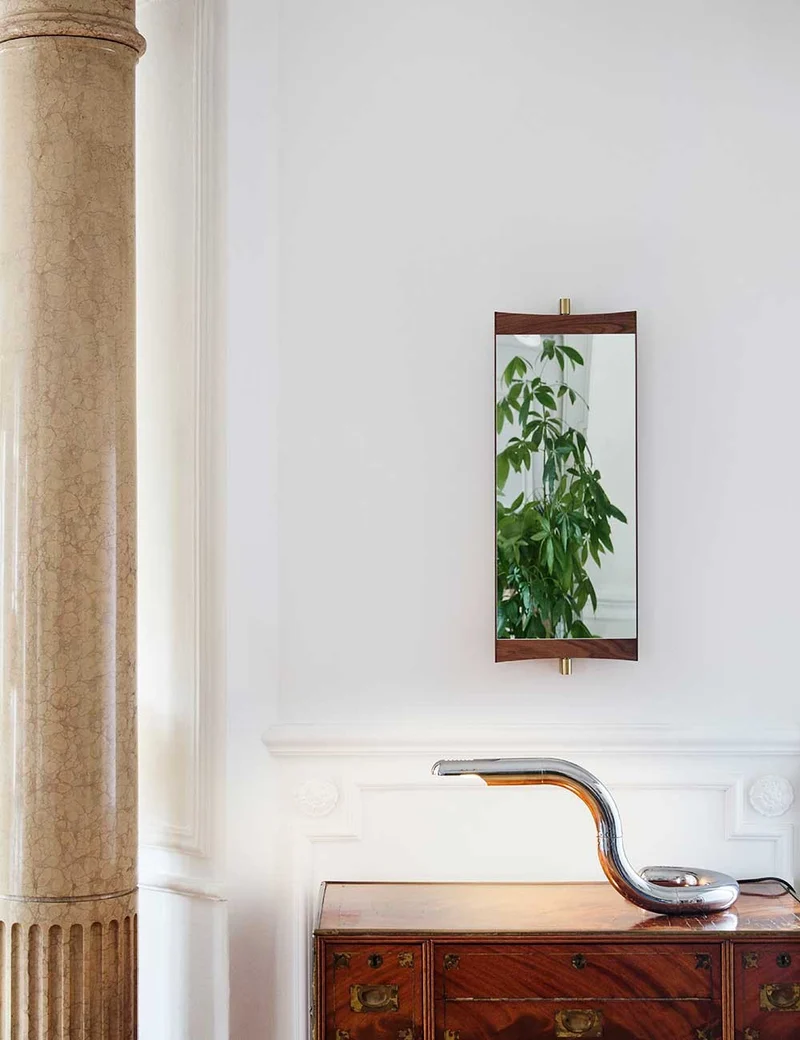aspide table lamp