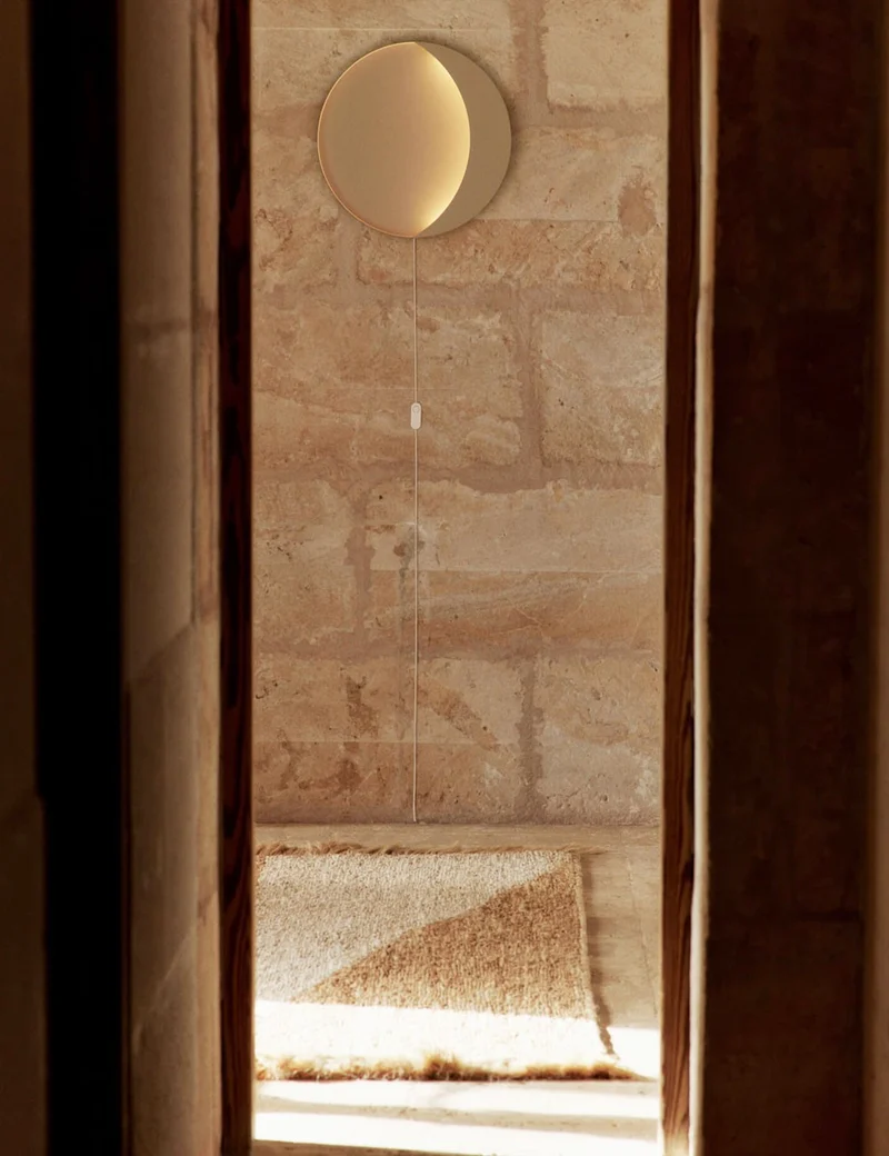 neba wall lamp