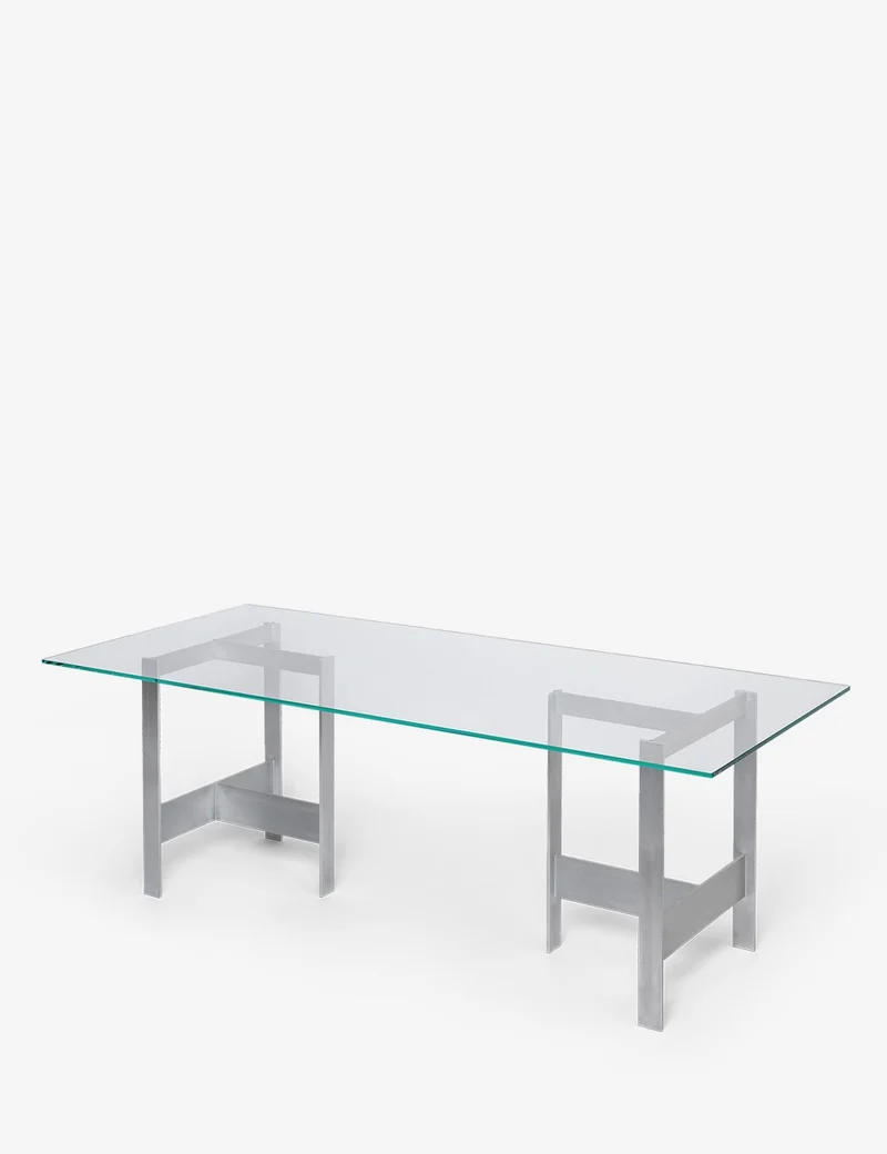 lager dining table