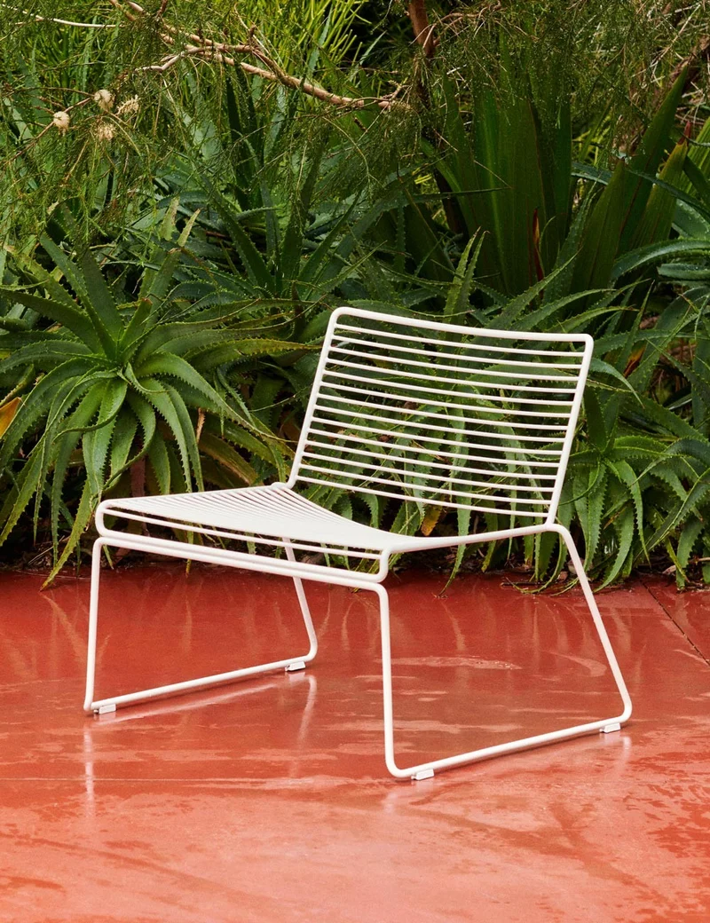 hee lounge chair