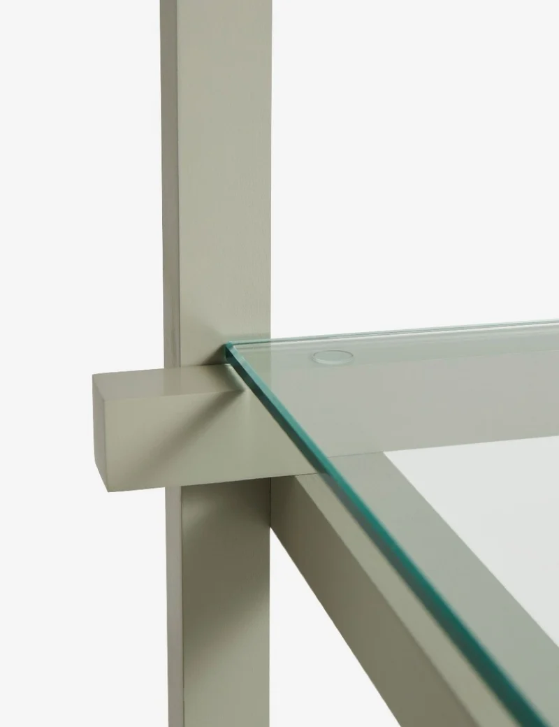woody shelving low