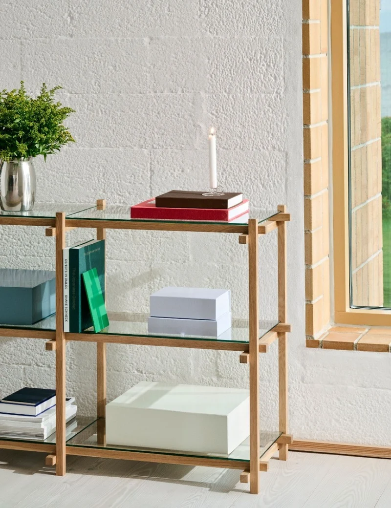 woody shelving low