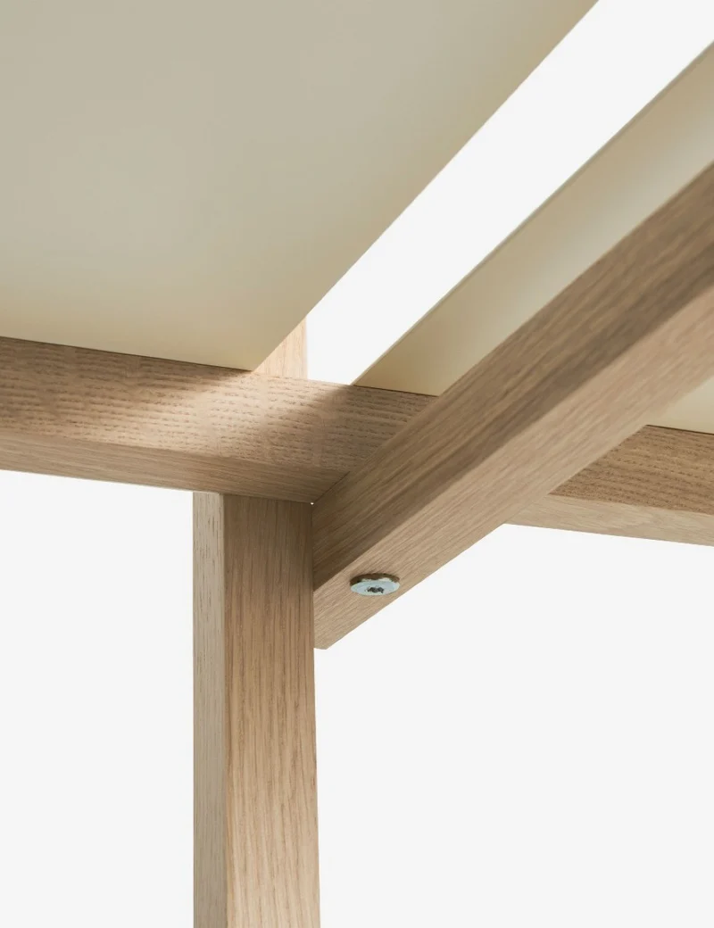 woody shelving column high