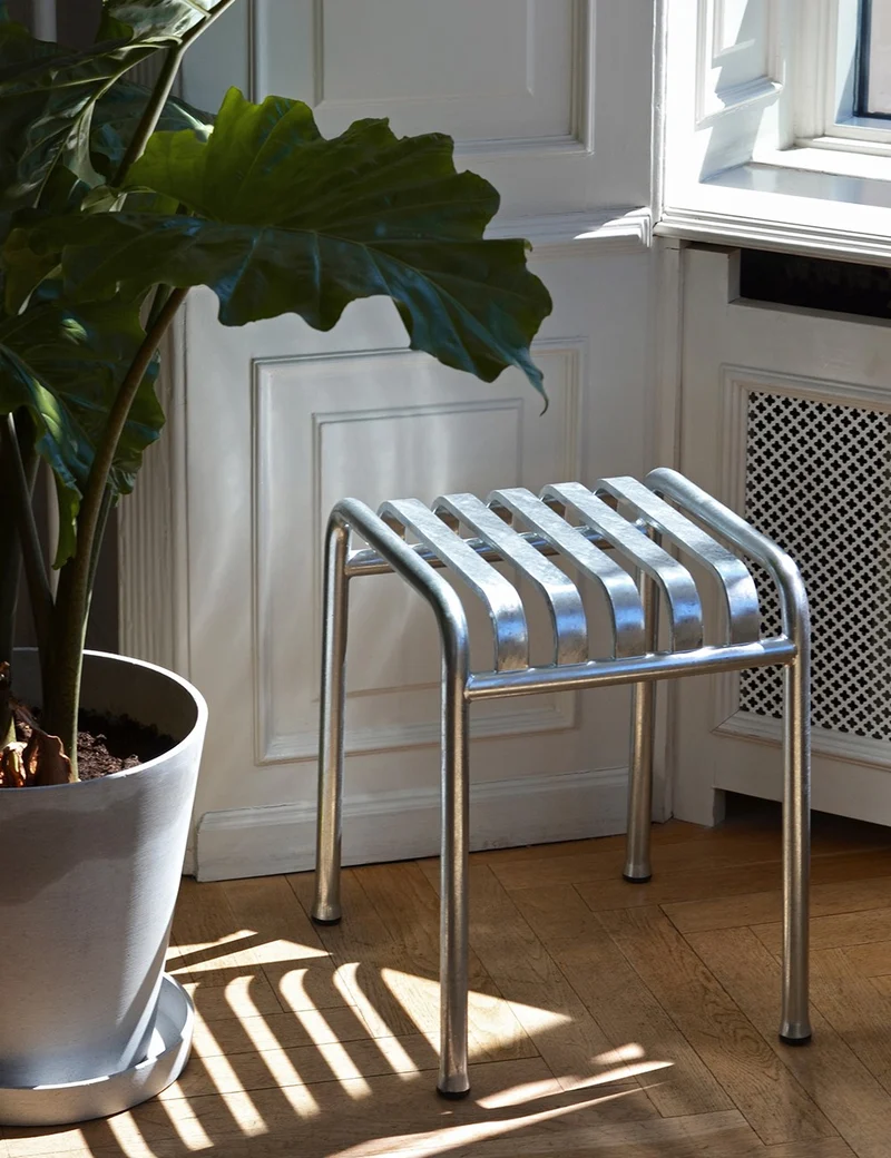Palissade stool