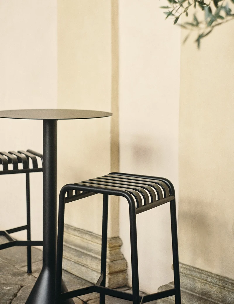 Palissade cone table round tall