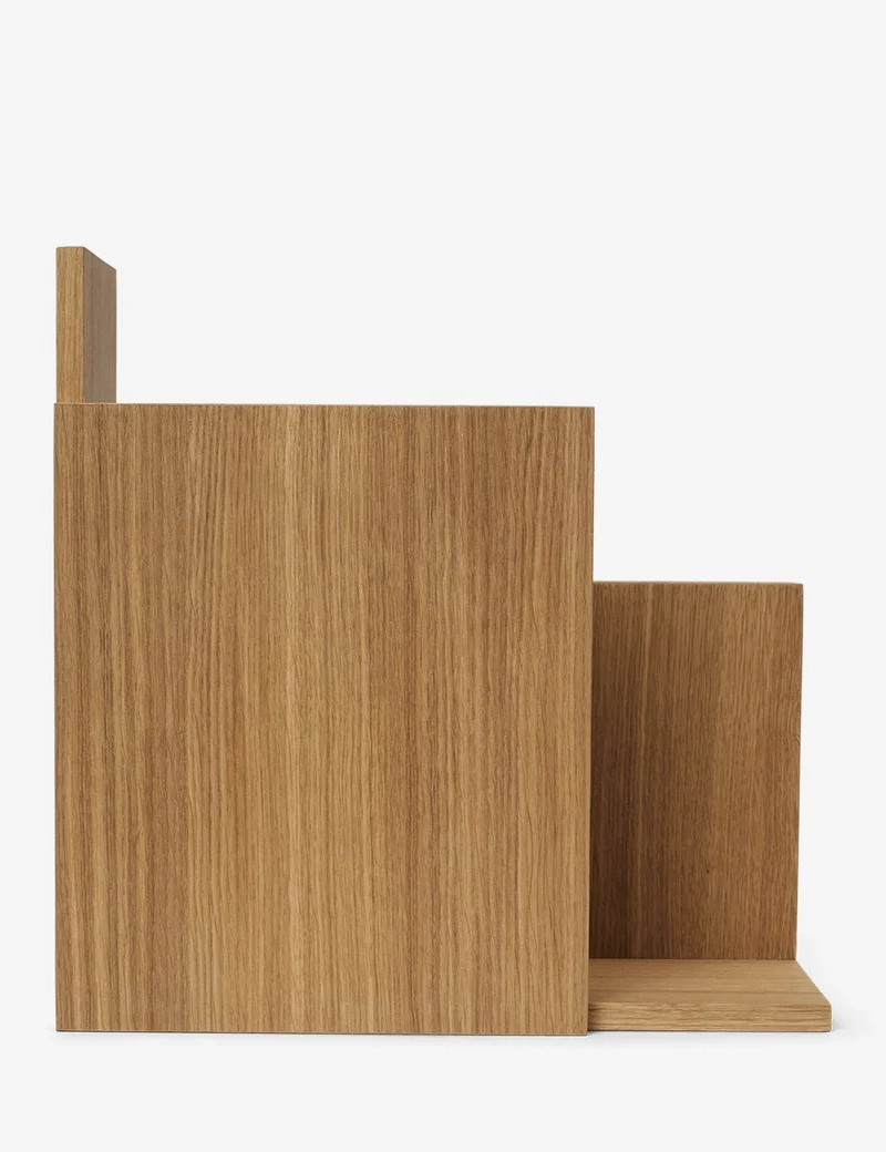 stagger shelf square