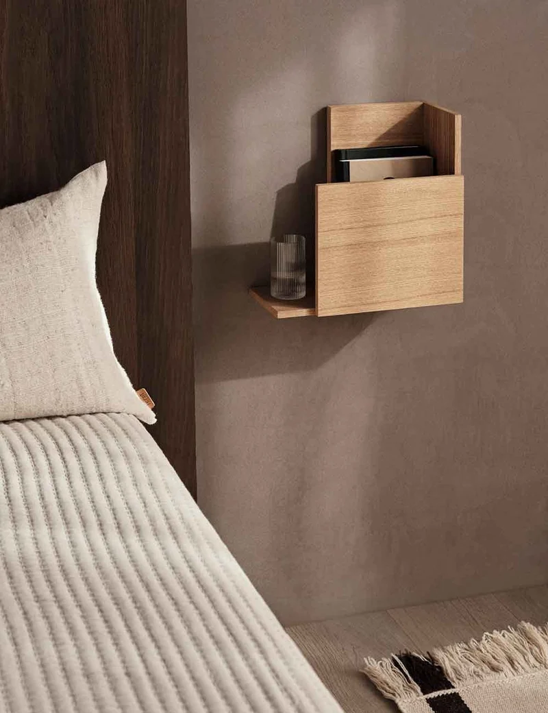 stagger shelf square