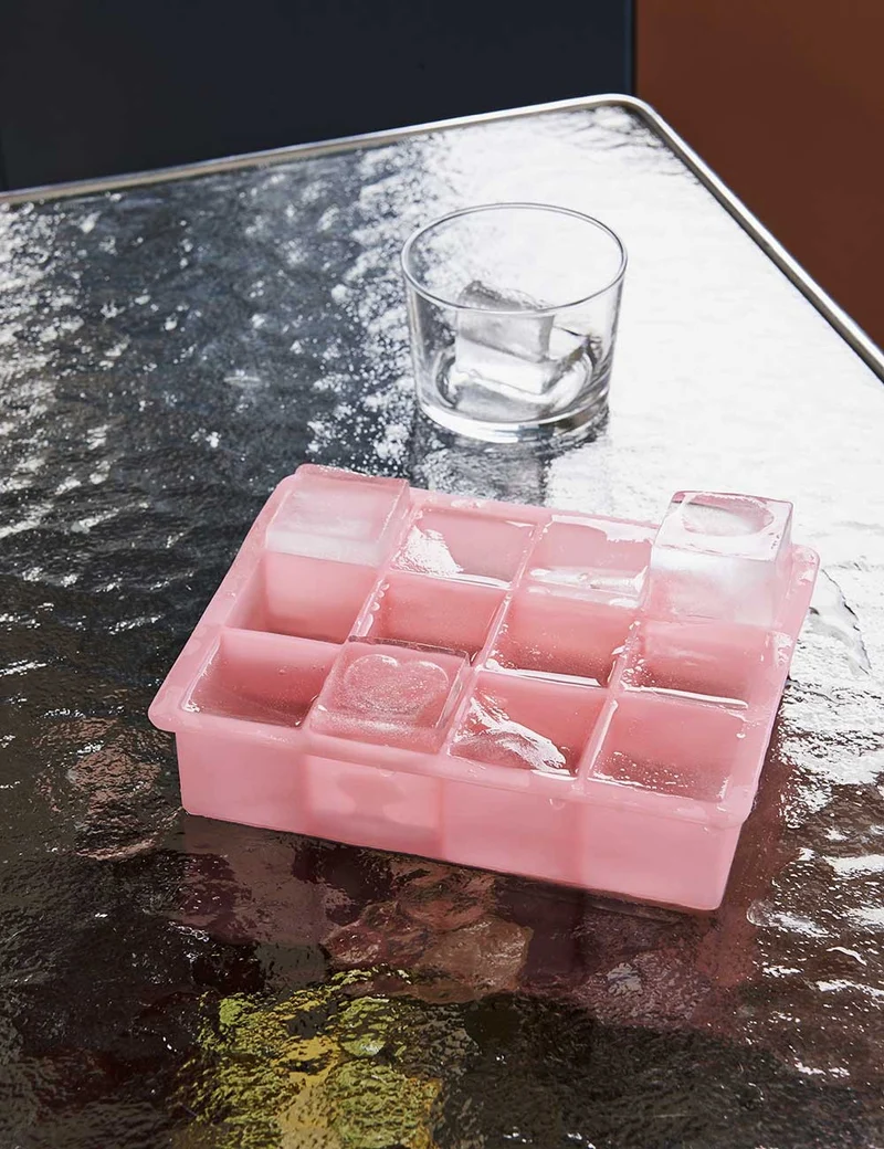 ice cube tray