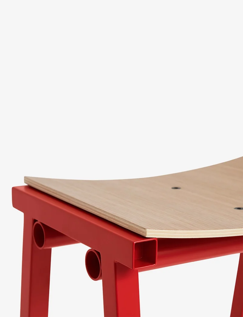 Taburete 8 bar stool H65