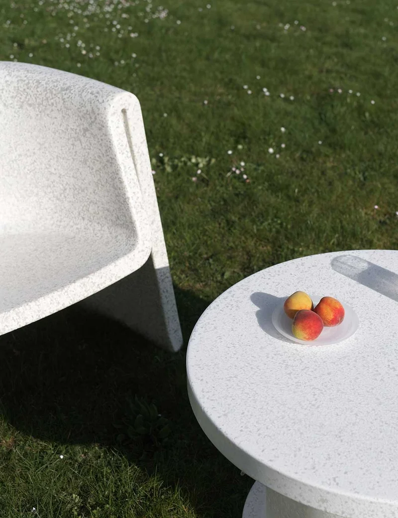 bit coffee table