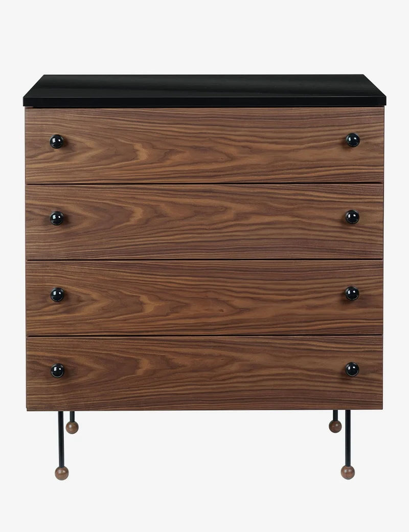 62 dresser