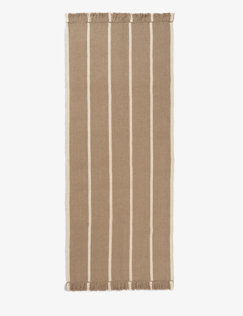 calm kelim runner sand