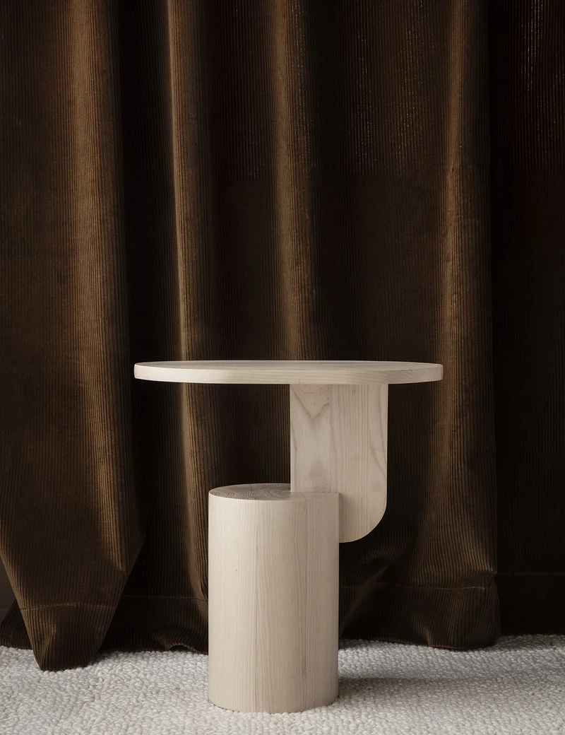 insert side table