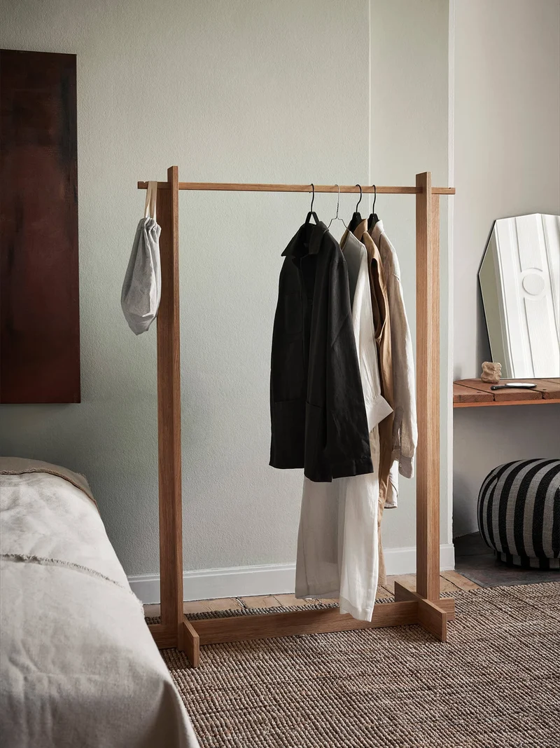 bridge clothes rack