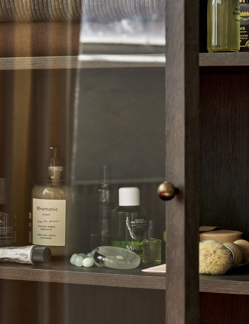 into the moor hand lotion