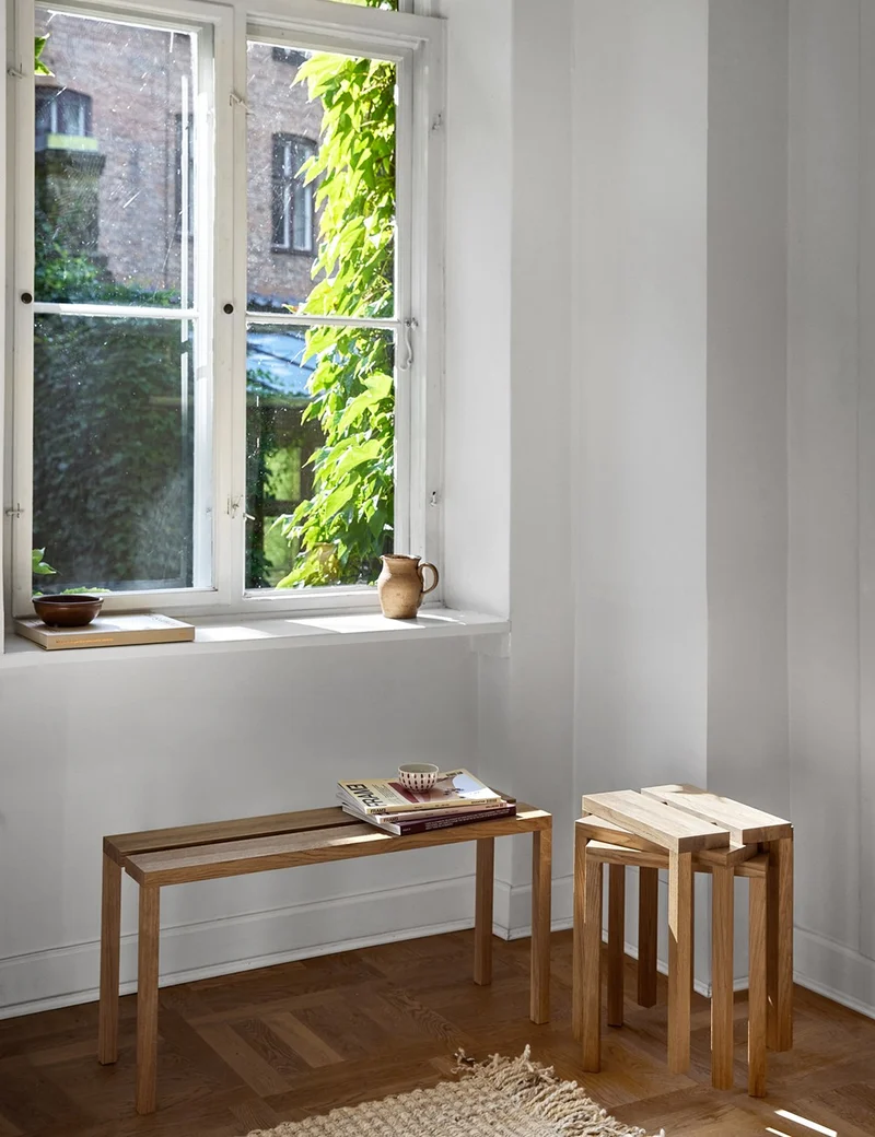 peg bench