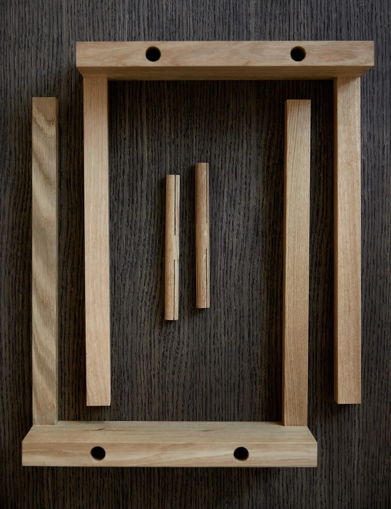 peg stool