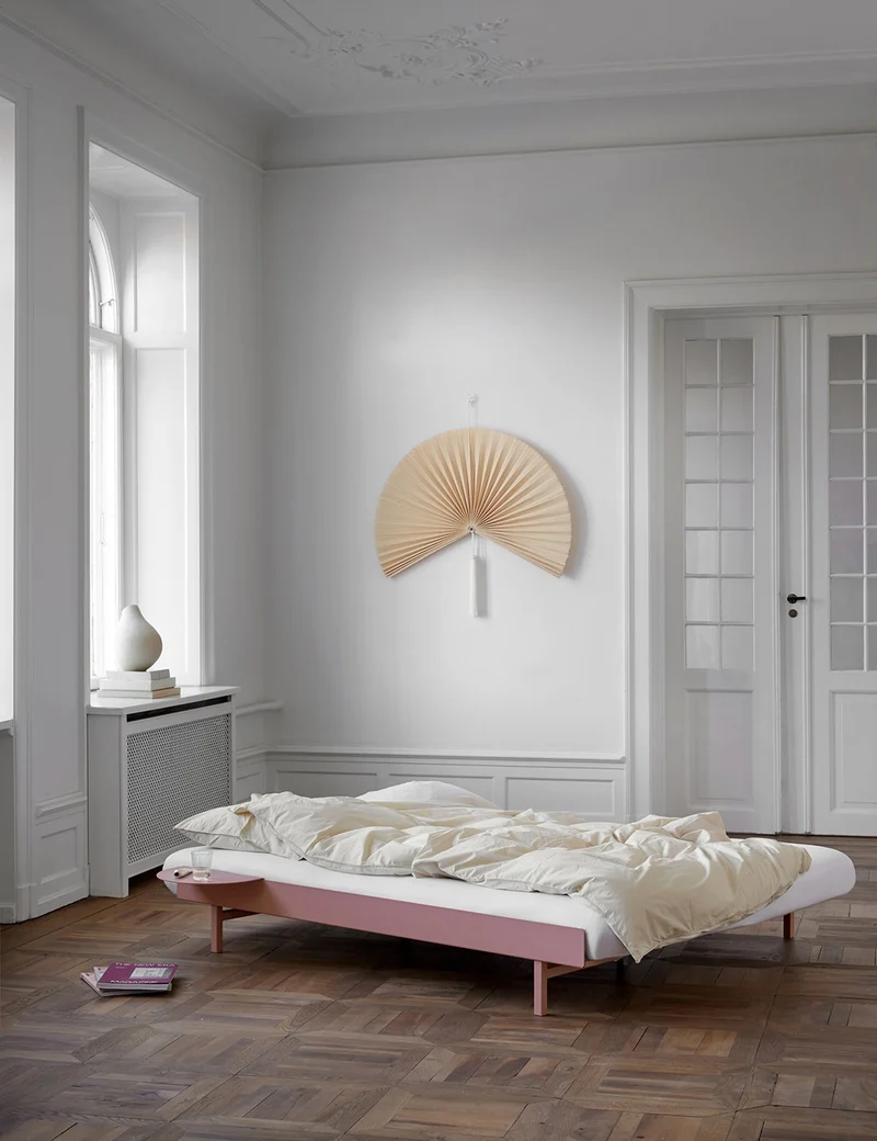 mesilla cama moebe