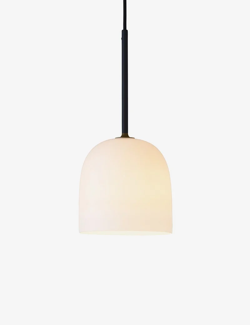 howard pendant