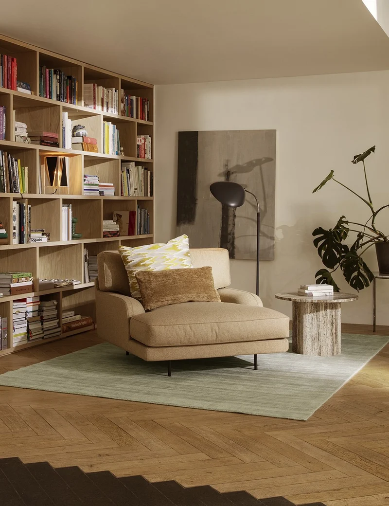 cobra floor lamp