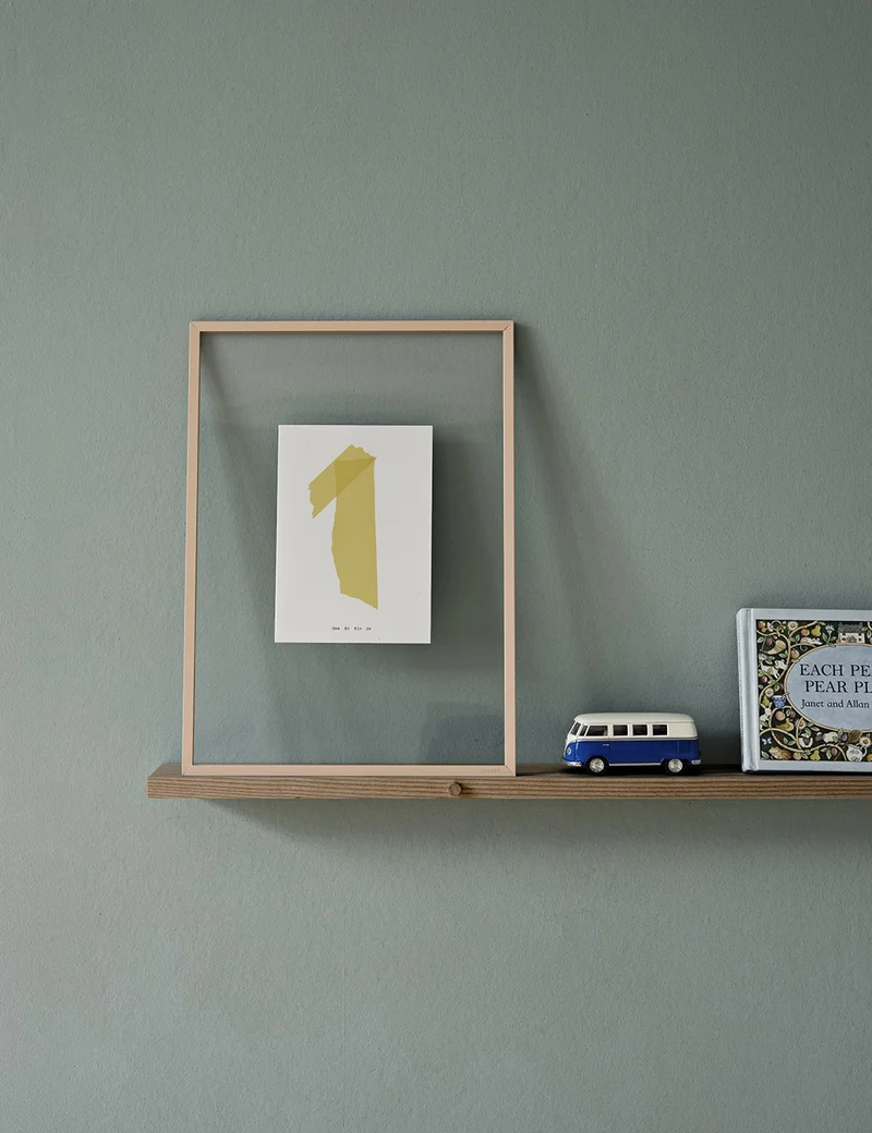gallery shelf 70