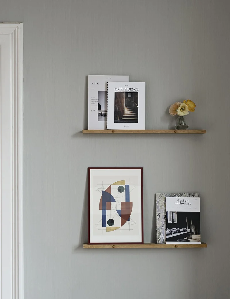 gallery shelf 70