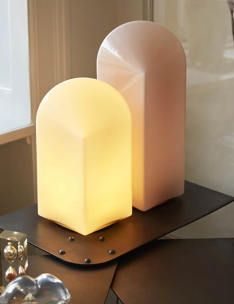 parade lamp 240