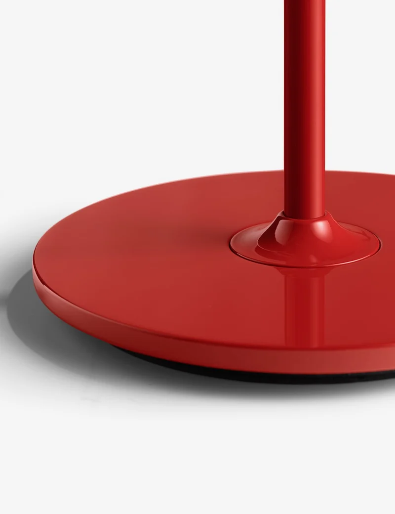 common lamp base