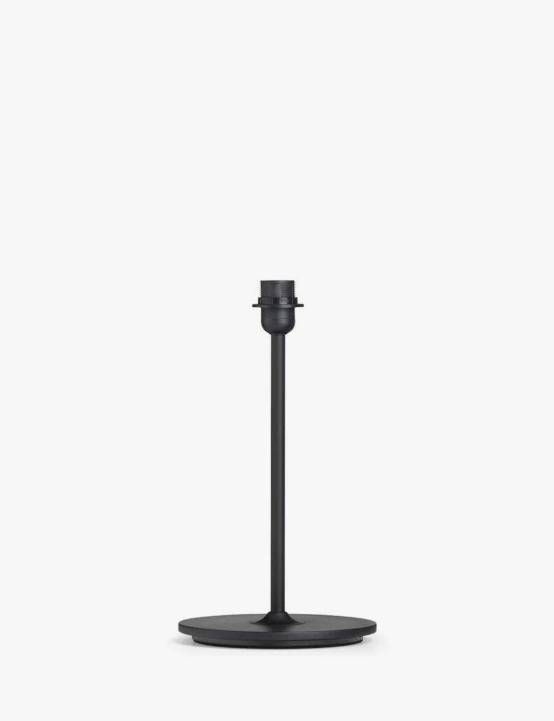 common lamp base
