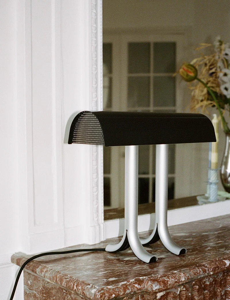 anagram lamp